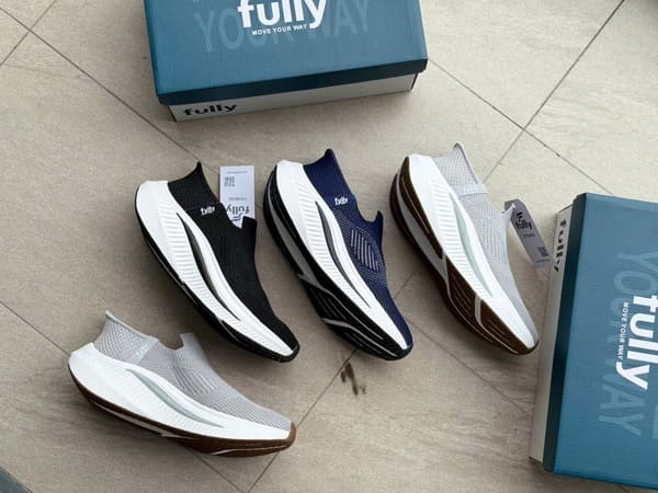 Giày thể thao Fully